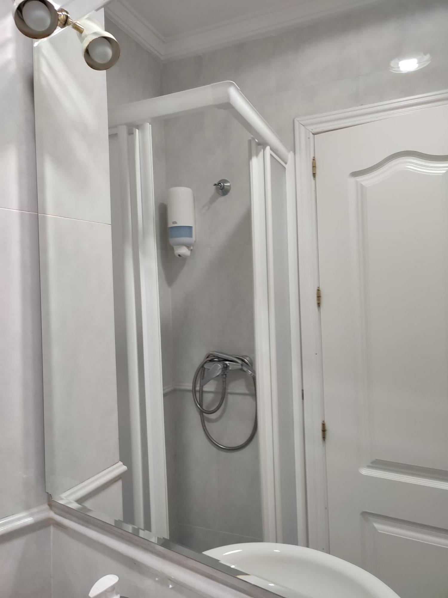Apartamentos Oscar Granada Rum bild
